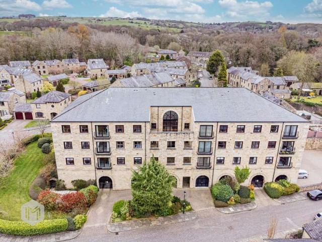 Apartment for sale in Bradshaw, Lee Bank