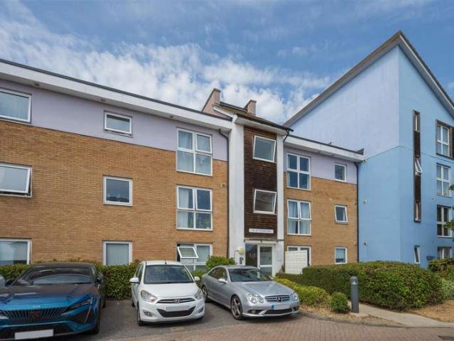 Apartment for sale in The Bridge, Kent