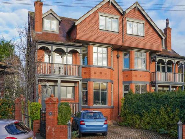 Apartment for sale in Old Trafford, Trafford Park