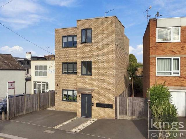 Apartment for sale in Barnet Vale, Greater London