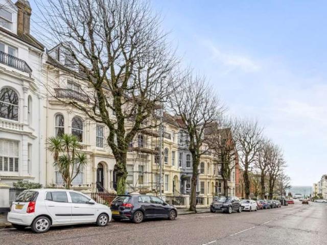 Apartment for sale in Queen's Park, Brighton & Hove