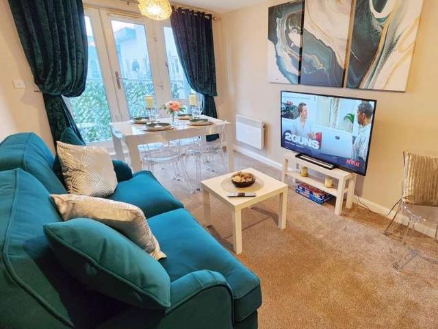 Apartment for sale in Slough