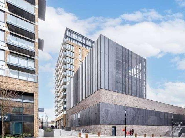 Apartment for sale in Glyndon, Greater London