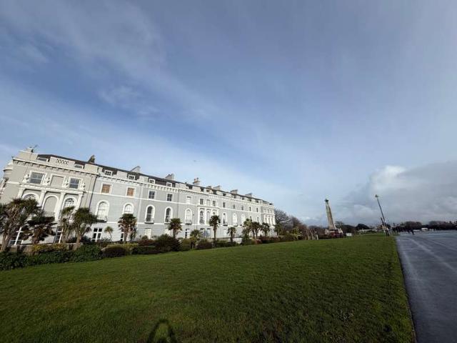 Apartment for sale in West Hoe, Mount Wise