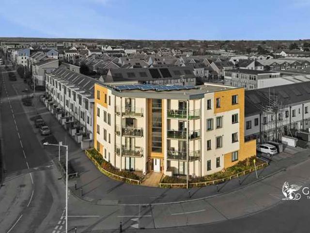 Apartment for sale in South Ockendon, Essex