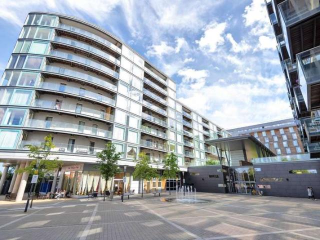 Apartment for sale in Hayes, Greater London