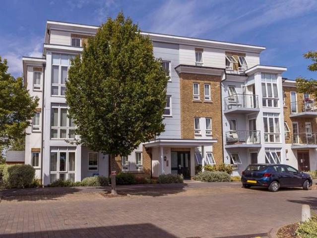 Apartment for sale in Maidenhead