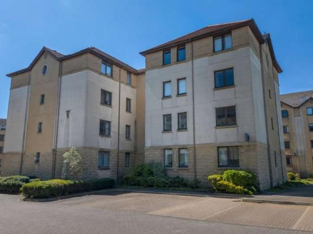 Apartment for sale in Ballindoch, Scotland