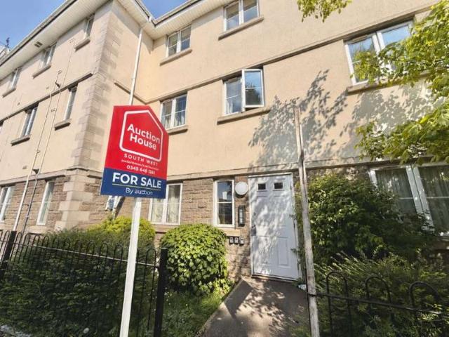 Apartment for sale in Kingswood