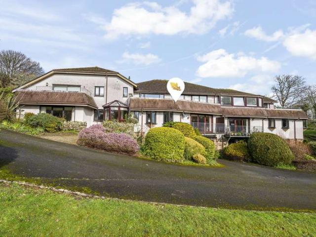 Apartment for sale in Strode, Devon