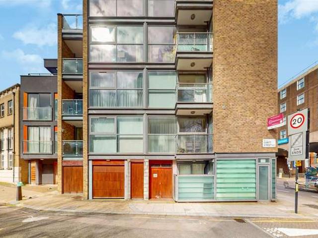 Apartment for sale in Clerkenwell, Greater London