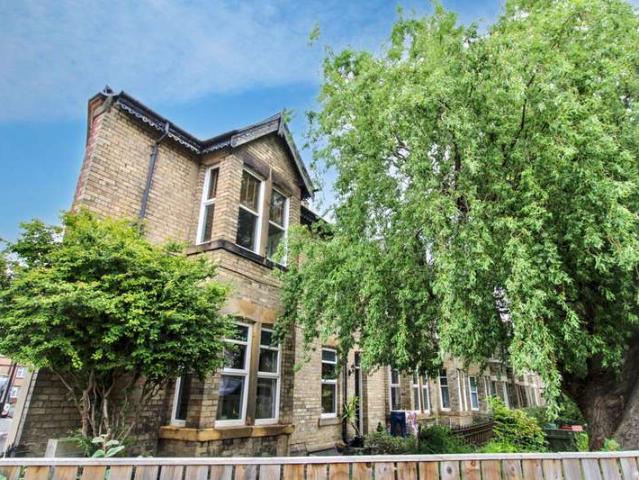 Apartment for sale in Spital Tongues, Tyne And Wear