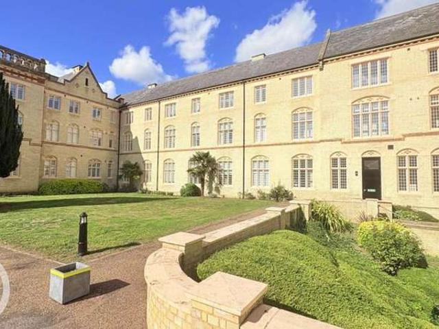 Apartment for sale in Fairfield, Central Bedfordshire