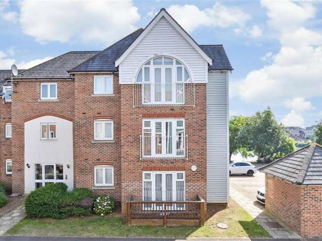 Apartment for sale in Bourne Vale, Kent
