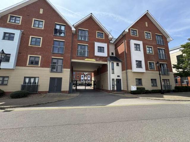 Apartment for sale in Portsea, City Of Portsmouth