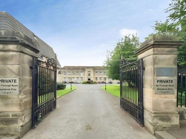 Apartment for sale in Kirkcaldy, Scotland