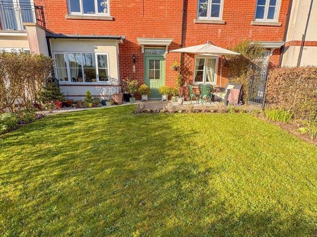 Apartment for sale in St Johns, Wimborne