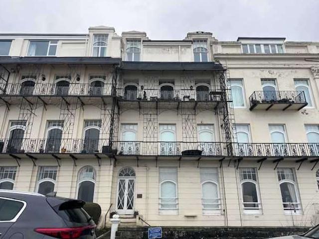 Apartment for sale in South Cliff, Kepwick