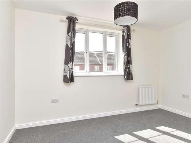 Apartment for sale in Oad Street, Kent