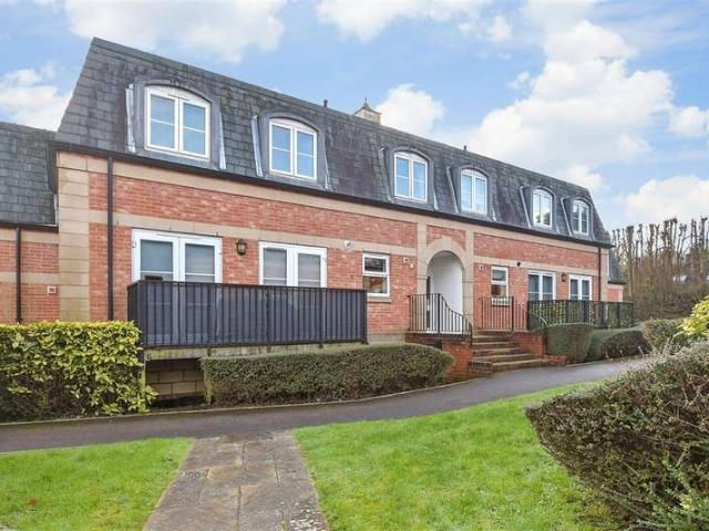 Apartment for sale in Forge Wood, Glynde