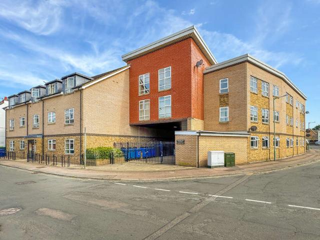 Apartment for sale in Chedburgh, Suffolk