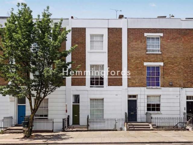 Apartment for sale in Barnsbury, Greater London