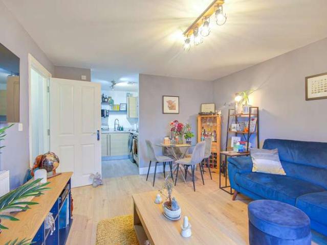 Apartment for sale in Gloucester, Gloucestershire