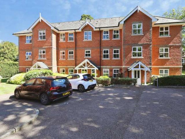 Apartment for sale in King's Walden, Hertfordshire