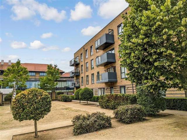 Apartment for sale in Barnehurst, Greater London