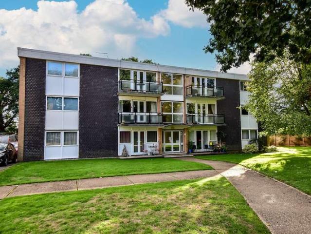 Apartment for sale in Swallow, Buckinghamshire