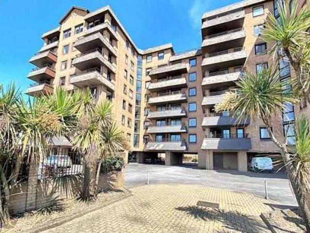 Flat for sale in Weston-super-mare, North Somerset