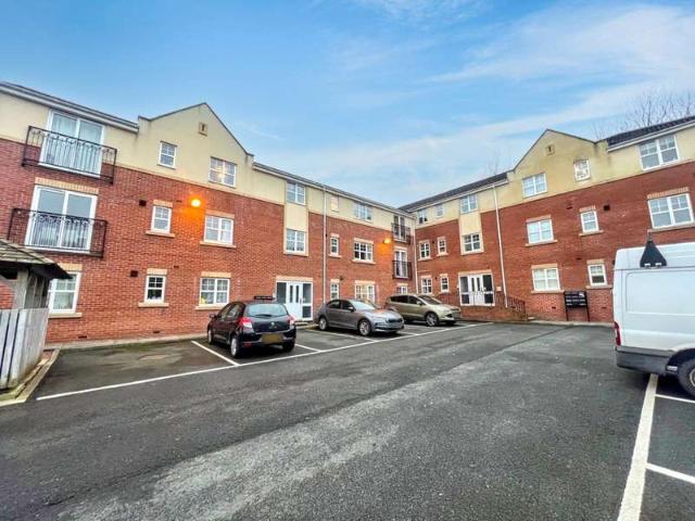 Apartment for sale in Meadow Well, North Shields