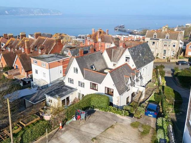 Apartment for sale in Swanage, East Dorset