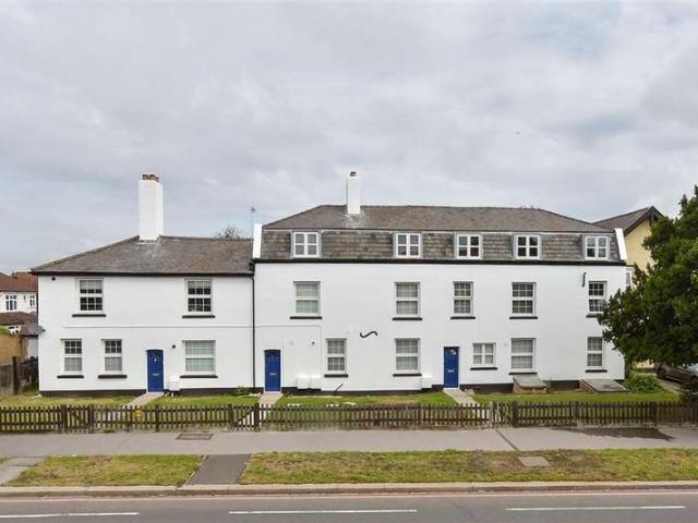 Apartment for sale in Croydon, Shirley