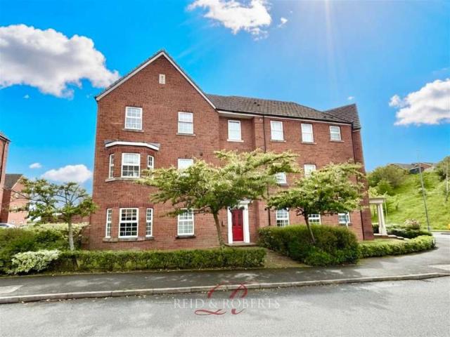 Apartment for sale in Tanyfron, Wales