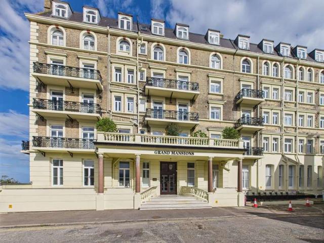Apartment for sale in Upton, Acol