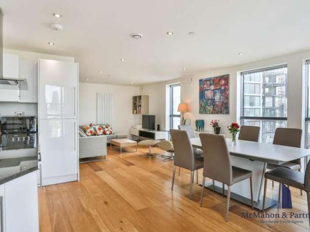 Apartment for sale in Elephant and Castle, Greater London