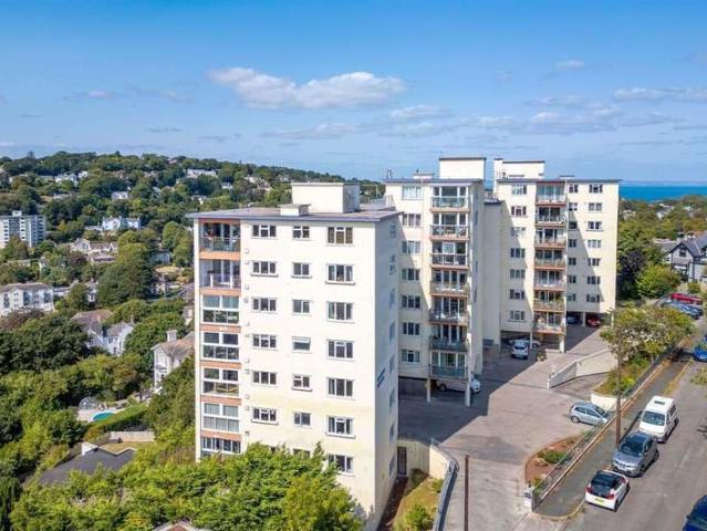 Apartment for sale in Babbacombe