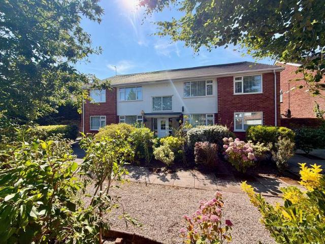 Apartment for sale in Little Altcar, Sefton