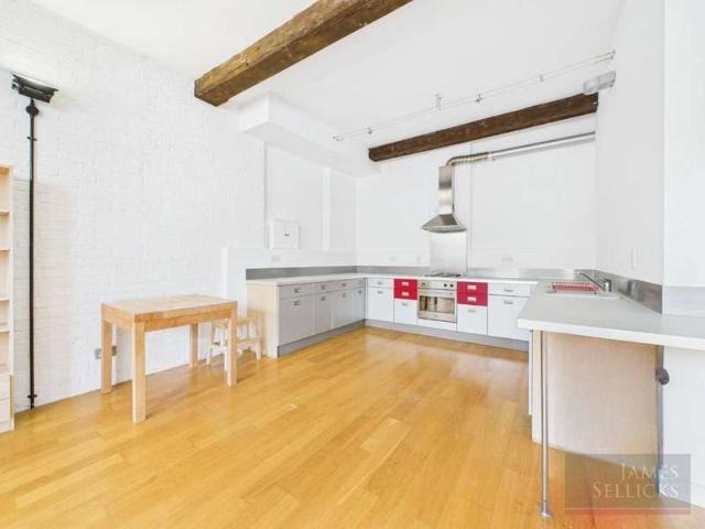 Apartment for sale in Bede Island, Old Wharf