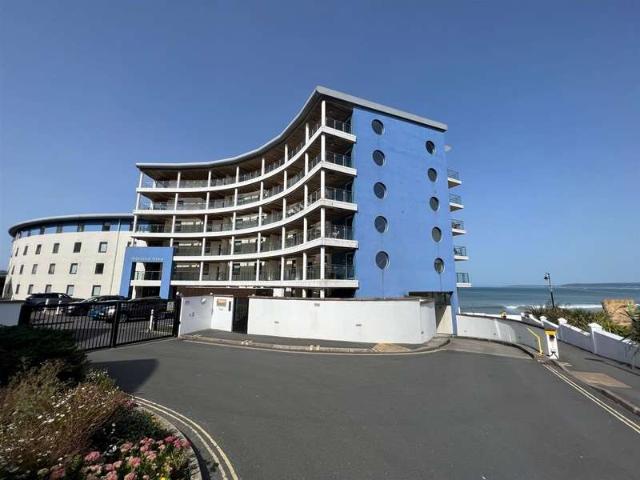 Apartment for sale in Westward Ho!, Torridge