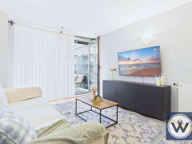 Apartment for sale in Hayes, Greater London