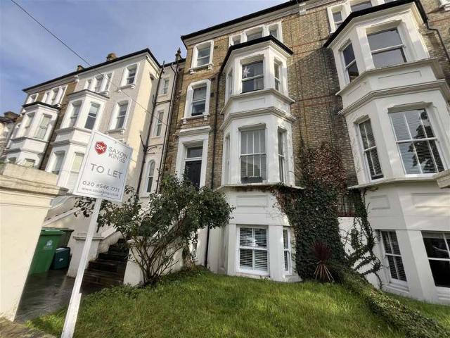 Apartment for rent in Surbiton, Greater London