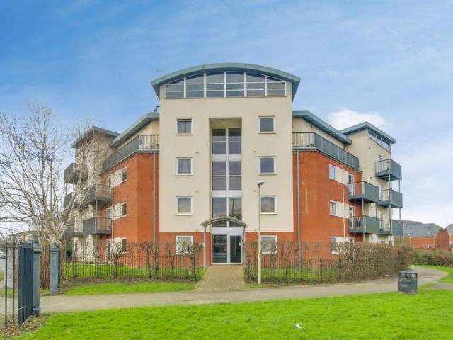 Apartment for sale in Gloucester, Gloucestershire