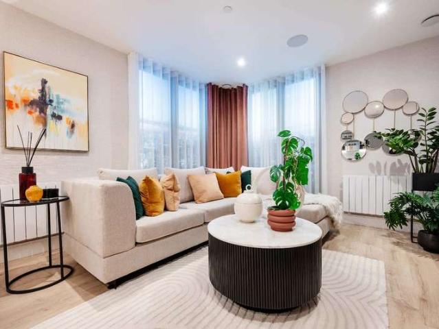 Apartment for sale in West Ham, Greater London
