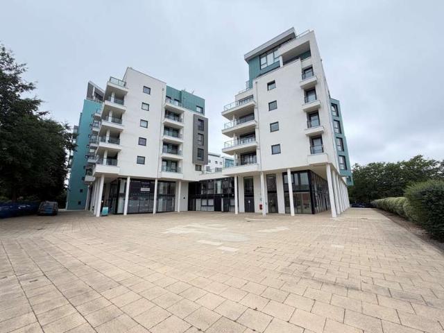Apartment for sale in Ocean Village, City Of Southampton