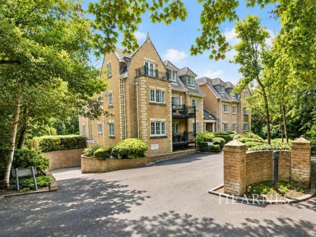 Apartment for sale in Bournemouth