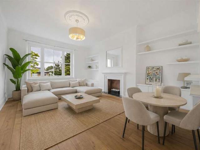 Apartment for sale in Belsize Park, Primrose Hill