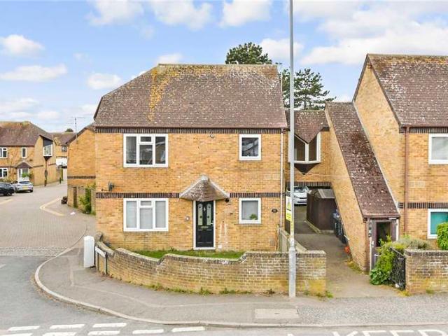 Apartment for sale in Birchington, Acol