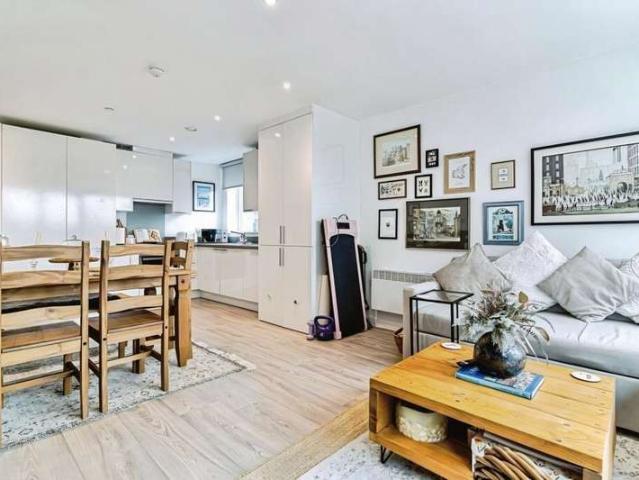Apartment for sale in Ordsall, Salford